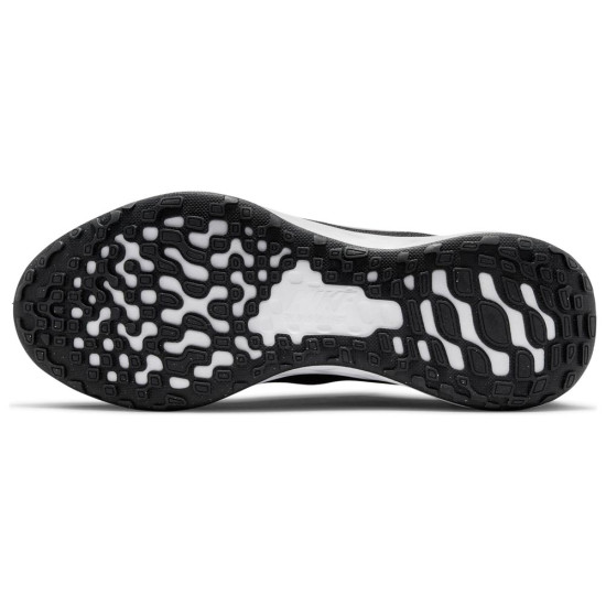 Nike Revolution 6 NN
